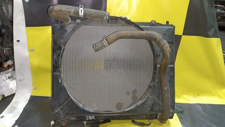 Радиатор основной Мицубиси Паджеро в Новосибирске 105204